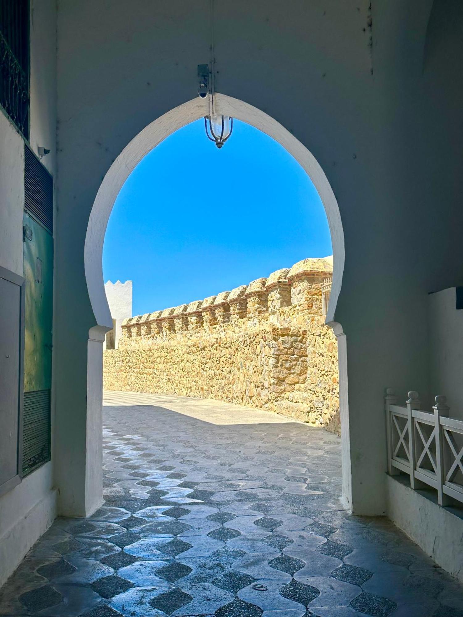 Asilah Vip - Haut Standing - Vue Mer - Piscines - Plage A 5 Minute - Garage Privee - Acces Pmr Eksteriør billede